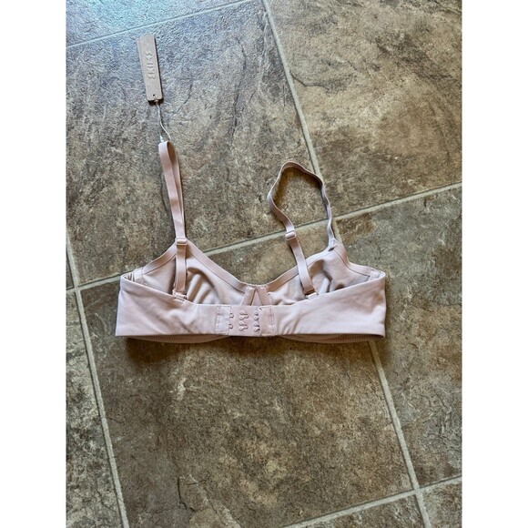 Skims Fits Everybody Unlined Demi Bra Size 32B Mica - Picture 4 of 6